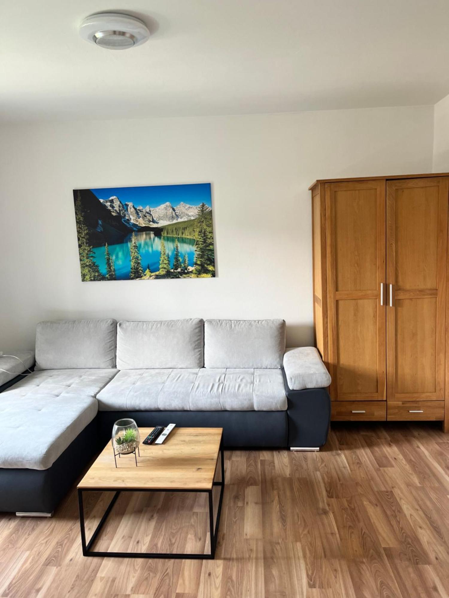 Sunside Apartment *